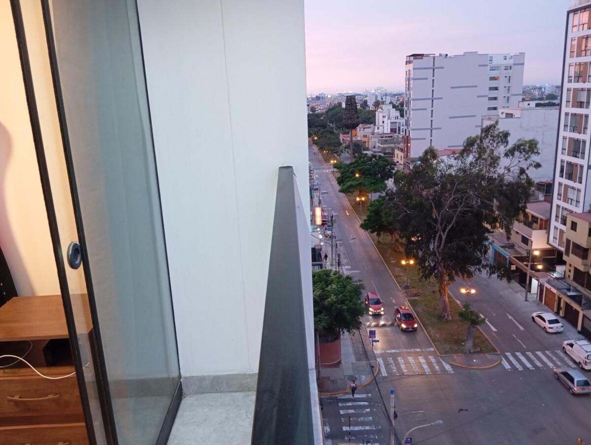 Appartamento Departamento Equipado Con Aire Acondicionado, Calefaccion, Balcon Con Buena Vista